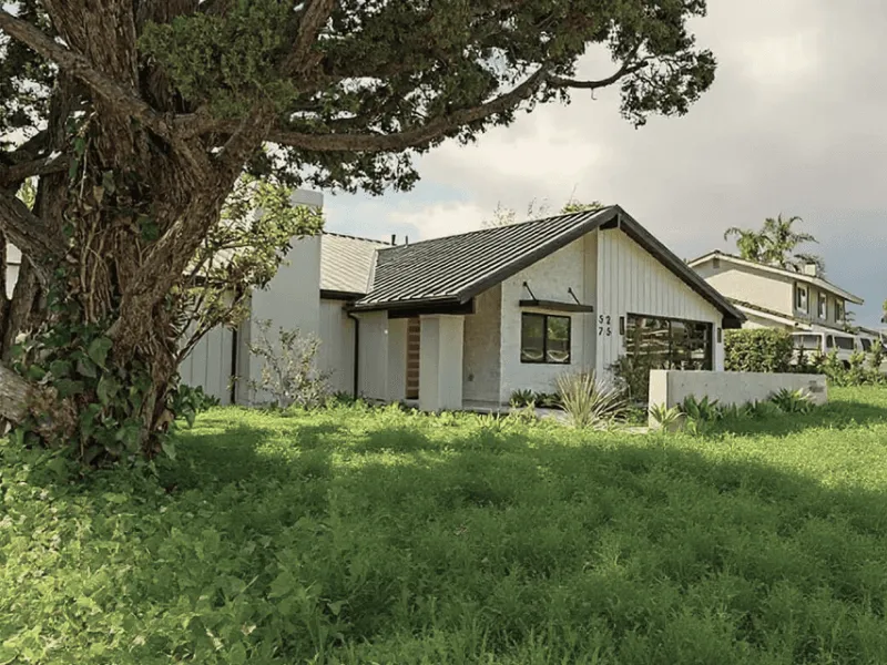 Original listing photo